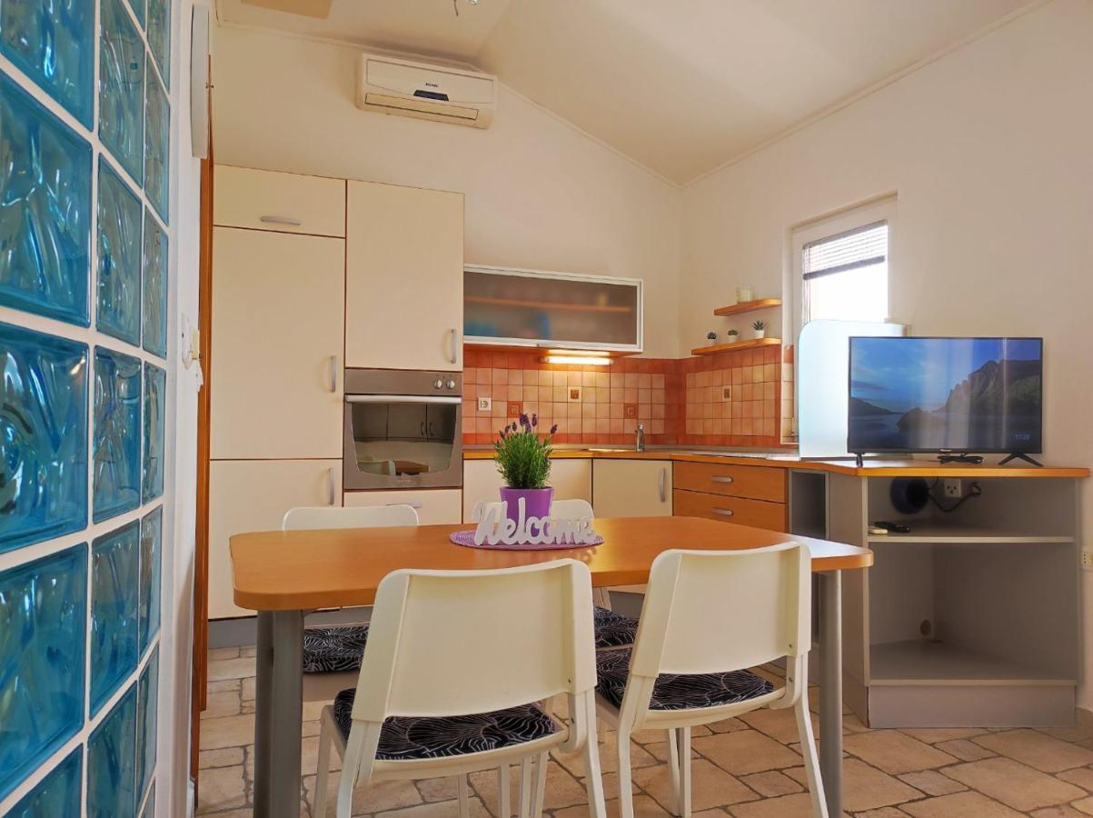 Lavanda Apartment 克尔克 外观 照片