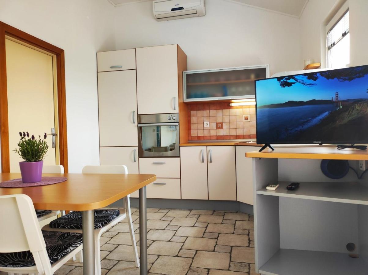 Lavanda Apartment 克尔克 外观 照片
